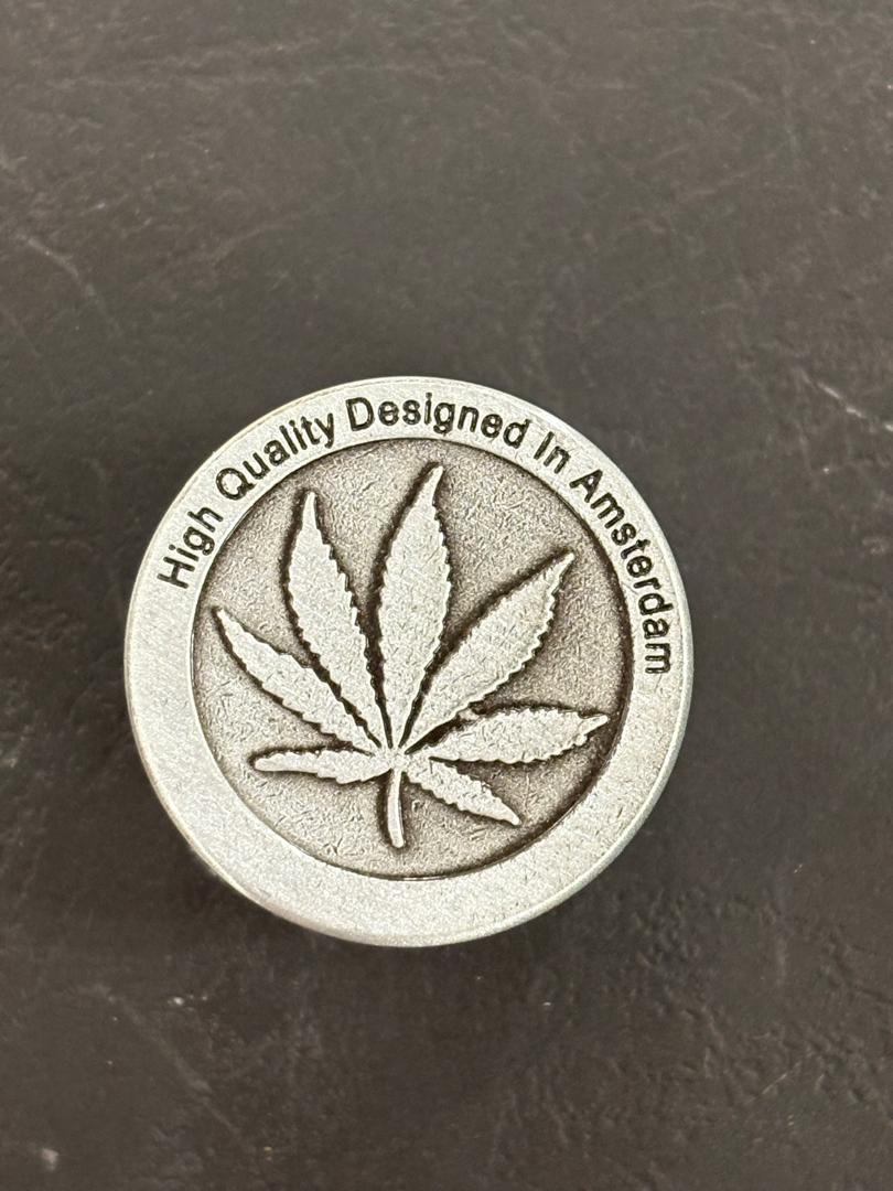 توتون خردکن (Grinder Premium)