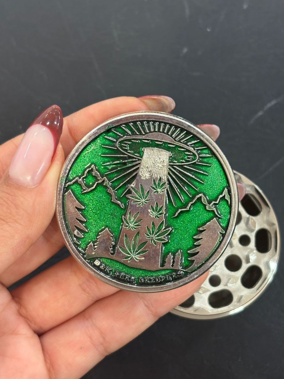 توتون خردکن (Grinder Premium)